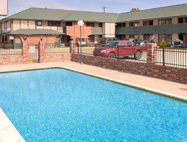 Oyo Hotel Muskogee Near Creek Nation Casino - Hwy 64 Bagian luar foto